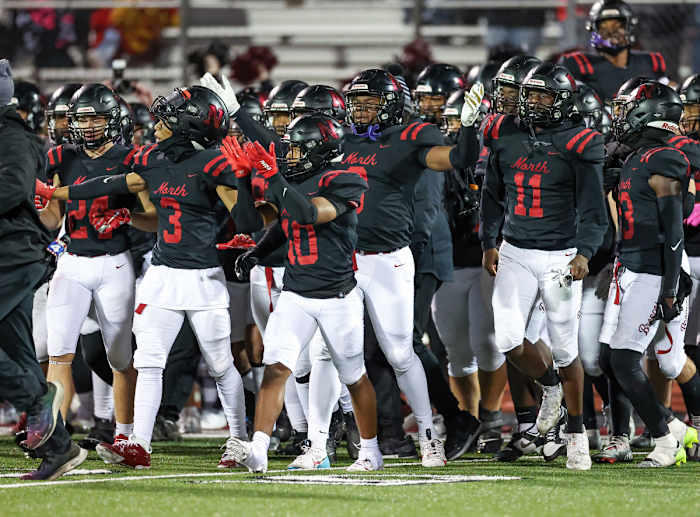 Lee's Summit North Lee's Summit West Missouri football 10-13-23 David Smith 23868